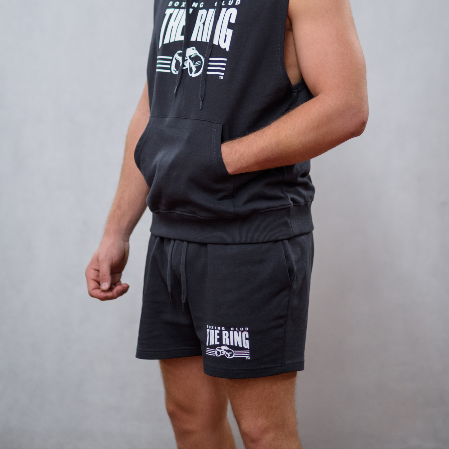 The Ring Sweat Short Anthrazit